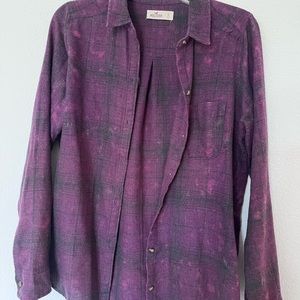 Hollister shirt size small